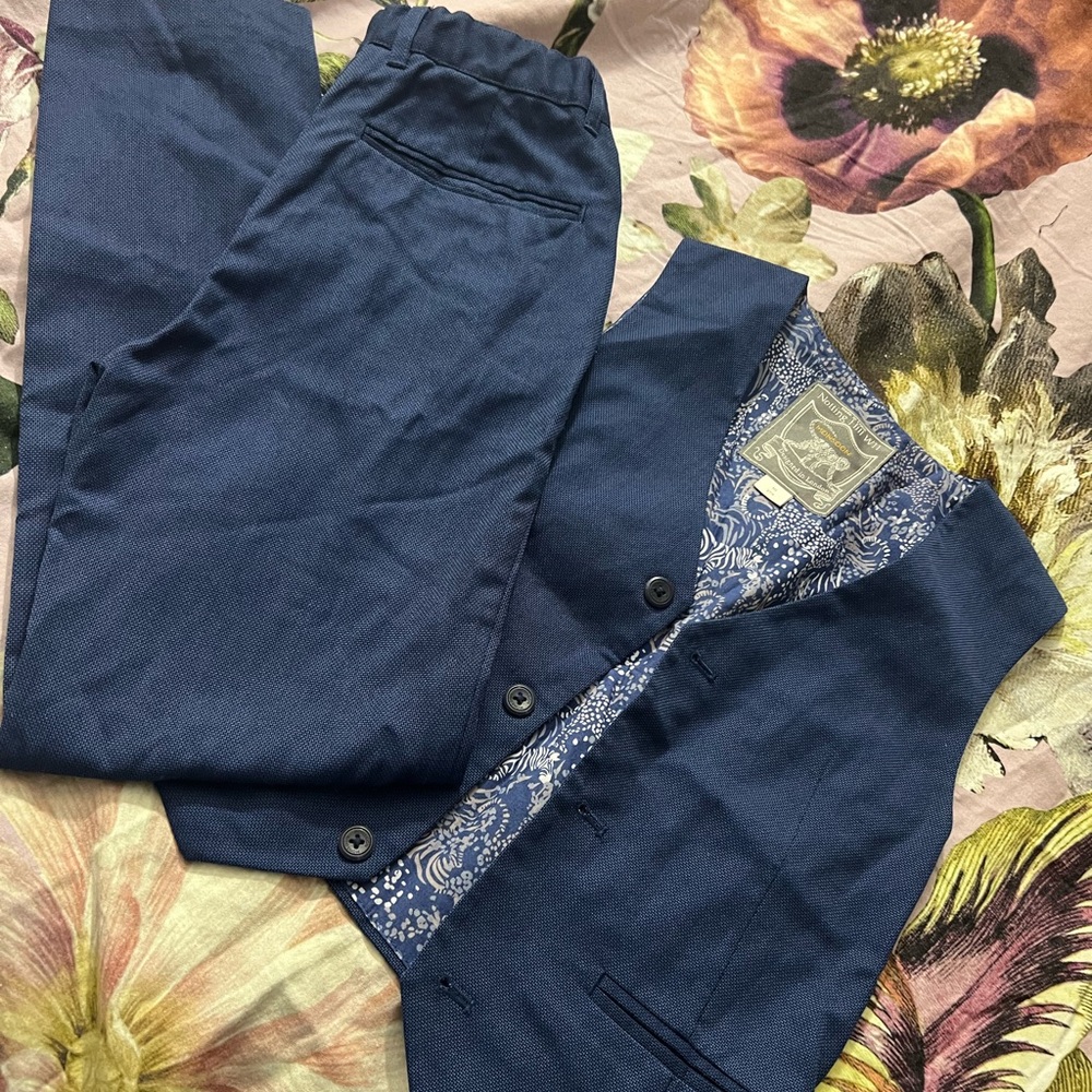 Monsoon Navy and White Patterned Vest